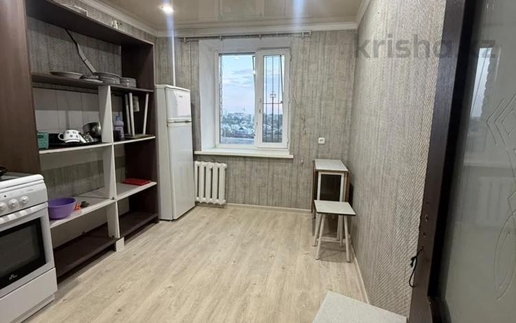 4-комнатная квартира · 75 м² · 7/9 этаж, титова за 26 млн ₸ в Семее — фото 2