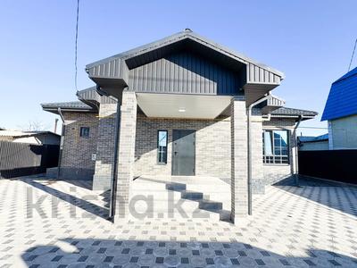 Отдельный дом · 5 комнат · 170 м² · 6 сот., Озтурик 81 за 51 млн 〒 в Талдыкоргане