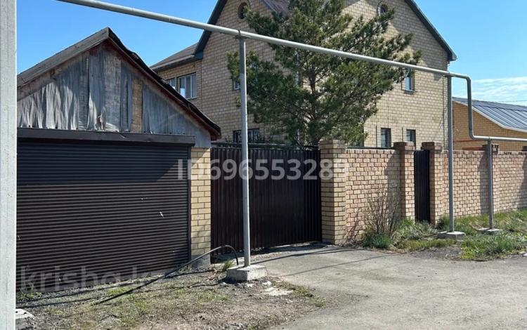 Отдельный дом · 4 комнаты · 200 м² · 10 сот., Момушылы 42 — Центр за 33 млн 〒 в Талапкер  — фото 25