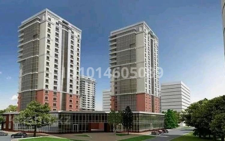 3-комнатная квартира · 124 м² · 17/19 этаж, Калибек Куанышбаев 15 за 350 000 ₸ в Астане, Сарайшык р-н — фото 26