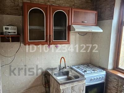 2-бөлмелі пәтер · 46 м² · 4/4 қабат, Рашидова 110 — Ост Кристал, бағасы: 135 000 ₸ в Шымкенте, Абайский р-н