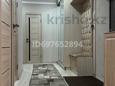 2-бөлмелі пәтер · 70 м² · 10/10 қабат, Қадыр Мырза-Әли ш/а. 17, бағасы: 230 000 ₸ в Уральске, мкр Кадыра Мырза-Али