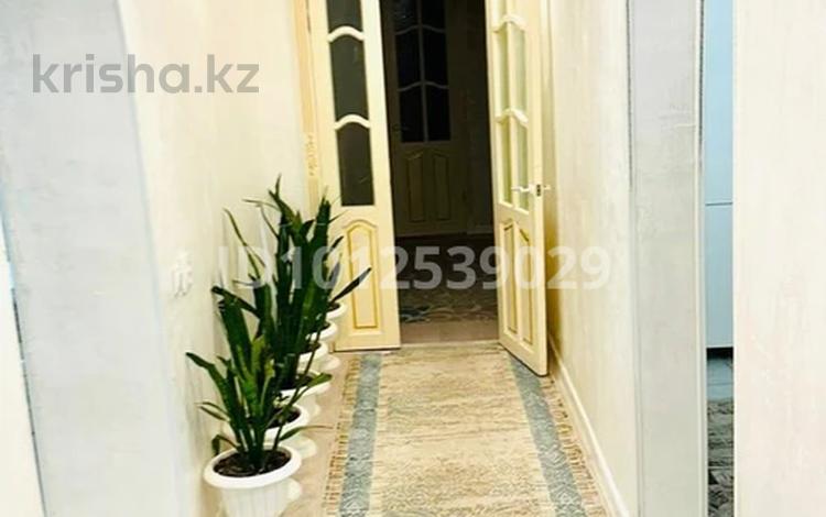 Отдельный дом · 6 комнат · 200.6 м² · 5 сот., мкр Астана, 1 переулок Қадіргали Жалайри 11 В — 5 поликлиника за 50 млн ₸ в Таразе — фото 2