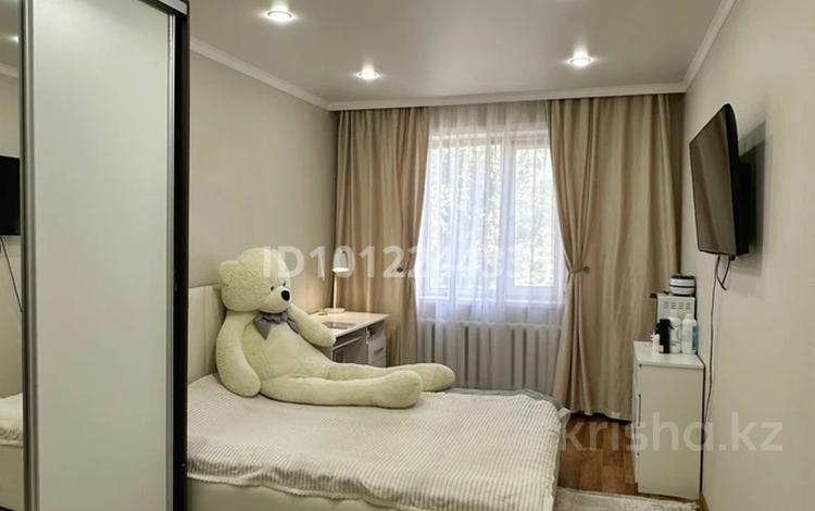 2-комнатная квартира · 50.3 м² · 5/5 этаж, Таха Хусейна 3 за 25 млн ₸ в Астане, р-н Байконур — фото 2