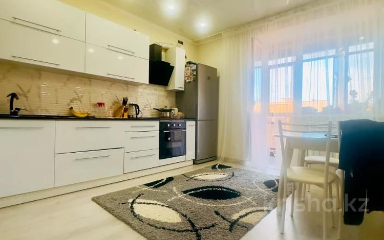 1-бөлмелі пәтер · 46 м² · 9/9 қабат, Жамбыла Жабаева, бағасы: 24.5 млн ₸ в Петропавловске — фото 2