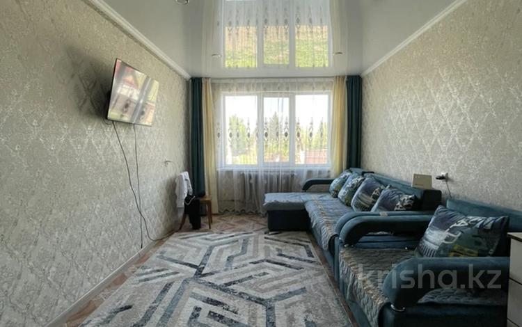 2-комнатная квартира, 44 м², 1/2 этаж, Юбилейный 11 за 12.5 млн 〒 в Усть-Каменогорске — фото 2