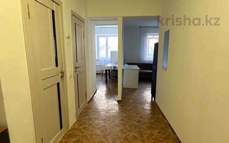 1-комнатная квартира, 38 м², 4/14 этаж помесячно, мкр Самал-1 24