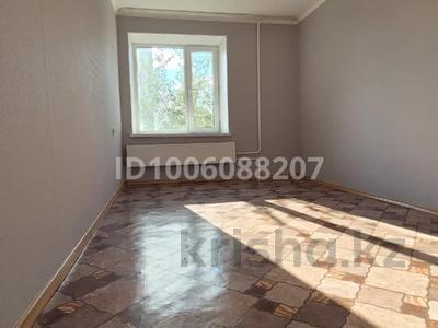 2-комнатная квартира · 58 м² · 4/10 этаж, мкр Женис за 25.2 млн 〒 в Уральске