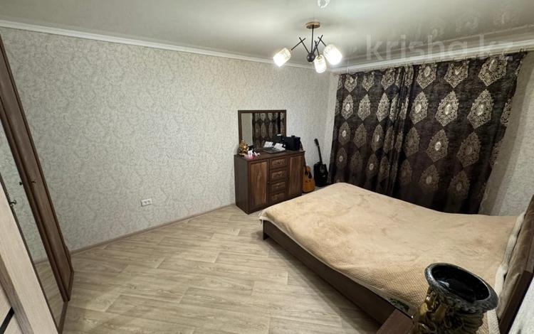 3-бөлмелі пәтер · 60 м² · 1/5 қабат, Брусиловского, бағасы: 23 млн ₸ в Петропавловске — фото 2