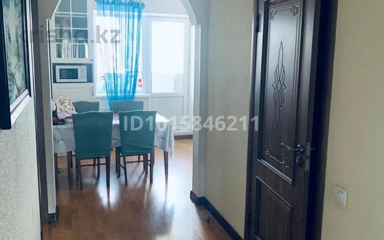 2-комнатная квартира · 50 м² · 10/10 этаж, Мустафина 15/2 за 200 000 ₸ в Астане, Алматы р-н — фото 2