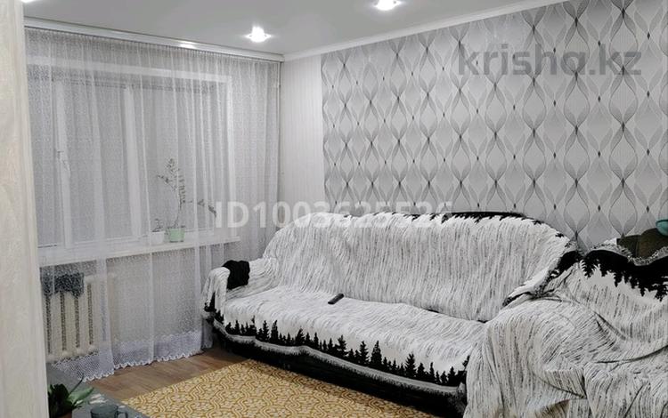 3-комнатная квартира · 58 м² · 1/5 этаж, 1 микрорайон 16 за 19 млн ₸ в Семее — фото 2