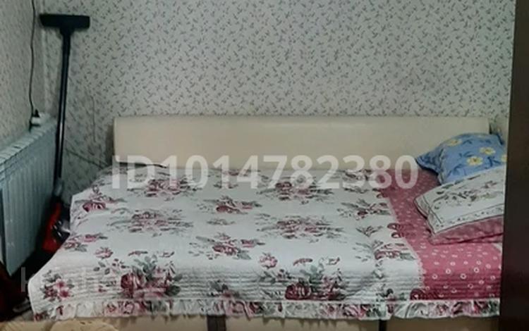 1-бөлмелі пәтер · 28 м² · 2/2 қабат, 11-шағынаудан, Жандосова 67 — Воинская часть в 18 микрарайоне, бағасы: 12 млн ₸ в Шымкенте, Енбекшинский р-н — фото 2