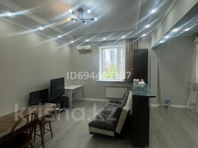 2-комнатная квартира · 83 м² · 5/18 этаж, Солодовникова за 330 000 〒 в Алматы, Бостандыкский р-н