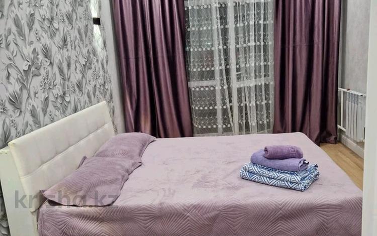 2-комнатная квартира · 62 м² · 1/5 этаж, Юность — Пересечение Селевина за 18 000 ₸ в Семее — фото 3