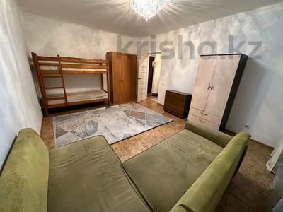 1-комнатная квартира, 41 м², 1/5 этаж помесячно, мкр Зердели (Алгабас-6) 1/51 — Момышулы ---Монке би/Акын Сара/ за 170 000 〒 в Алматы, Алатауский р-н