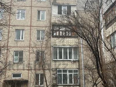2-бөлмелі пәтер · 45 м² · 2/5 қабат, Мамыр ш/а., Таугуль 11, бағасы: 220 000 ₸ в Алматы, Ауэзовский р-н