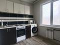 1-бөлмелі пәтер · 35 м² · 2/5 қабат, Оралхан Бокей 5, бағасы: 10 000 ₸ в Усть-Каменогорске — фото 4
