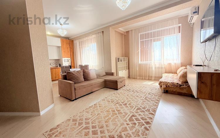 3-комнатная квартира · 90 м² · 4/10 этаж, 13-й мкр 37/3 — Гостиница Виктория за 300 000 ₸ в Актау — фото 2