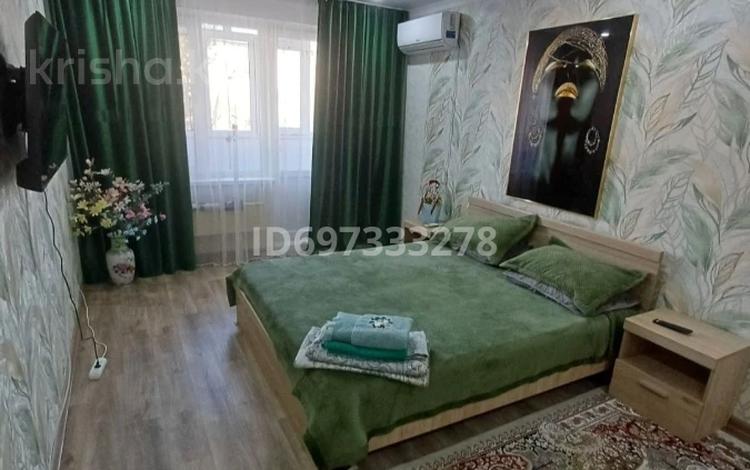 1-комнатная квартира · 40 м² · 2/5 этаж, мкр Север 14 за 10 000 ₸ в Шымкенте, Аль-Фарабийский р-н — фото 2