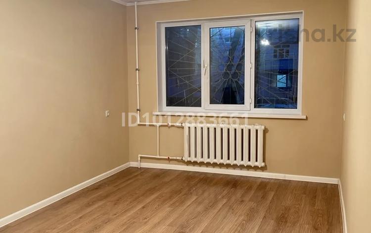3-комнатная квартира · 63 м² · 1/5 этаж, мкр Каратау 25 за 16 млн ₸ в Таразе — фото 2