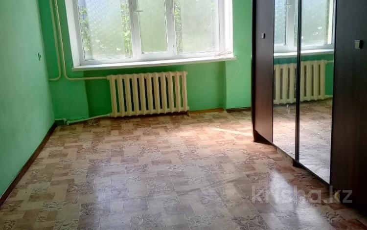 1-комнатная квартира, 31.2 м², 3/5 этаж, мкр 5, Есет батыра