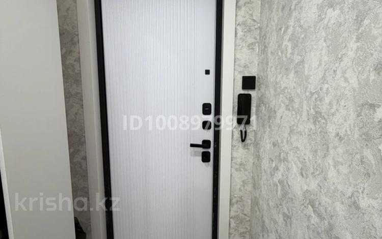 2-комнатная квартира · 52 м² · 5/5 этаж, Пришахтинск, 22й микрорайон 29 за 15 млн 〒 в Караганде, Алихана Бокейханова р-н — фото 2