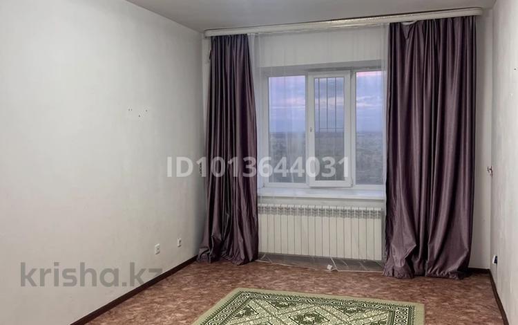 1-бөлмелі пәтер · 48 м² · 9/9 қабат, 4 ш/а. 22г, бағасы: 10.5 млн ₸ в Актобе, мкр 4 — фото 2