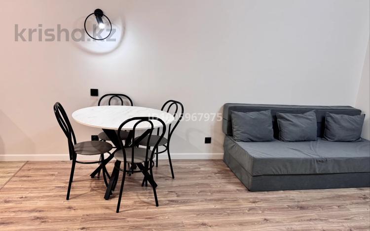 1-комнатная квартира · 40 м² · 2/9 этаж, мкр Шугыла, Улыкбек 340 за 230 000 ₸ в Алматы, Наурызбайский р-н — фото 2