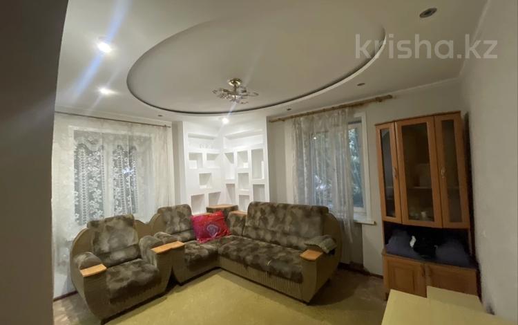 3-комнатная квартира · 60 м² · 1/2 этаж, Гоголя 14 за 14.6 млн ₸ в Усть-Каменогорске, Ульбинский — фото 2