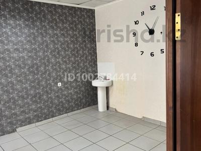 1 комната · 22 м² · 1/2 этаж, Абая 132 за 115 000 ₸ в Костанае