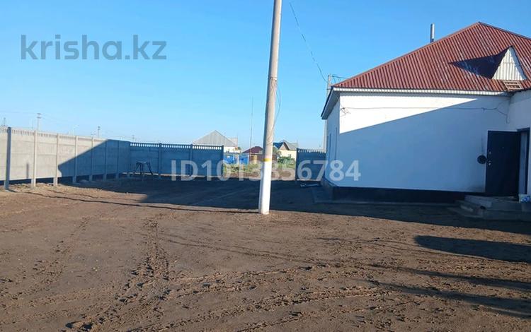 Жеке үй · 6 бөлме · 1000 м² · 10500 жүзд., Титов-1 14 Б — Қашаубаев көшесінің қиылысы, бағасы: 19 млн ₸ в  — фото 2