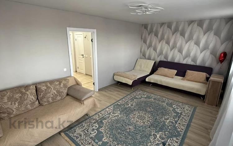 3-комнатная квартира · 79.1 м² · 9/9 этаж, Юбилейный 1 за 43 млн ₸ в Костанае — фото 2
