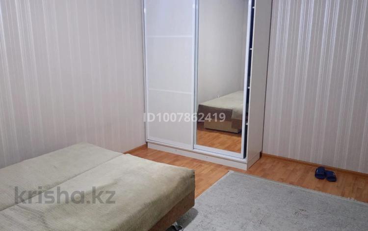 1-бөлмелі пәтер · 38 м² · 1/12 қабат, мкр Акбулак, 1-я улица 119, бағасы: 250 000 ₸ в Алматы, Алатауский р-н — фото 2