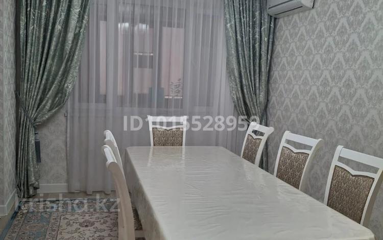 5-комнатная квартира · 123 м² · 1/5 этаж, 11-й мкр 28 за 43 млн ₸ в Актау — фото 2