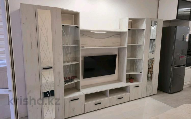 2-бөлмелі пәтер · 48 м² · 11/15 қабат, Райымбека 210, бағасы: 300 000 ₸ в Алматы, Алмалинский р-н — фото 2