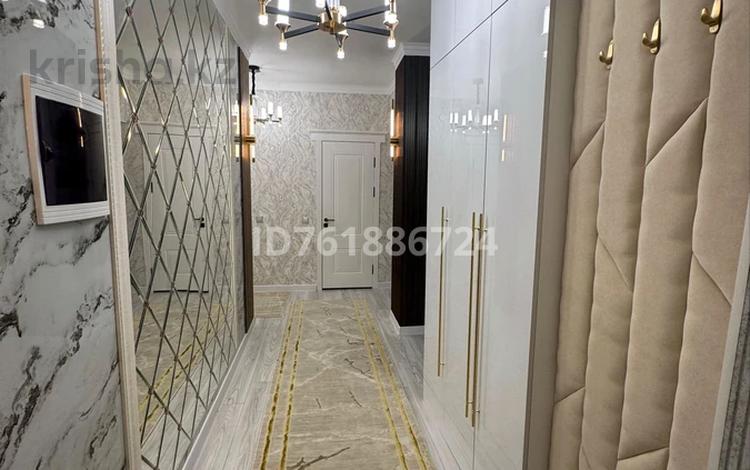 2-комнатная квартира · 65 м² · 4/12 этаж, 9 12 — Туран мол, Конгресс хол,Обл акимат, Прокуратура, Анталья кафе за 15 000 〒 в Туркестане — фото 2