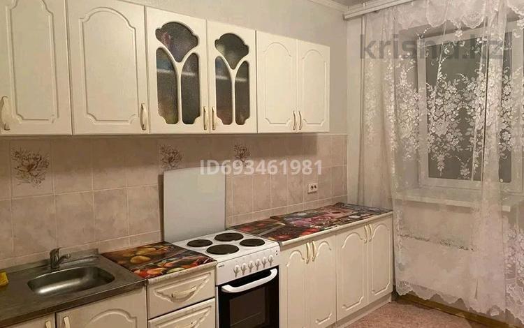 1-бөлмелі пәтер · 56 м², 19-ш/а. 22, бағасы: 6 000 ₸ в Актау, 19-й мкр — фото 2