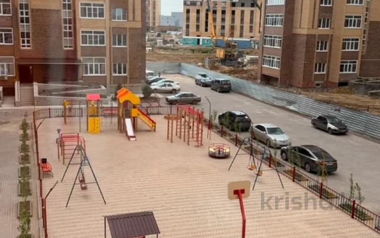 4-бөлмелі пәтер · 121.8 м² · 3/9 қабат, Алтын Орда, бағасы: 50 млн ₸ в Актобе — фото 12