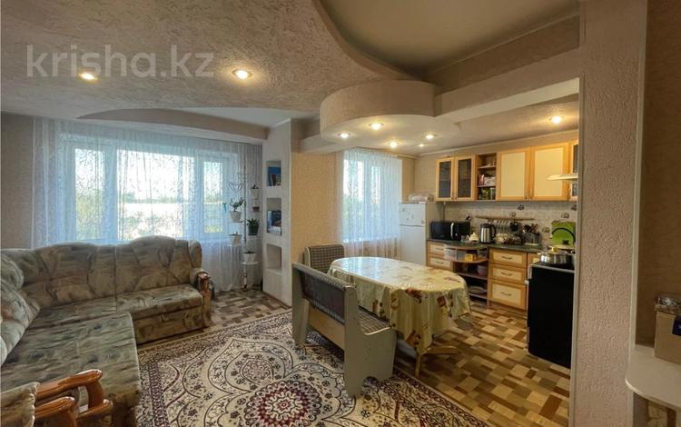 3-бөлмелі пәтер · 69.7 м² · 5/9 қабат, пр. Металлургов, бағасы: 15.5 млн ₸ в Темиртау — фото 2