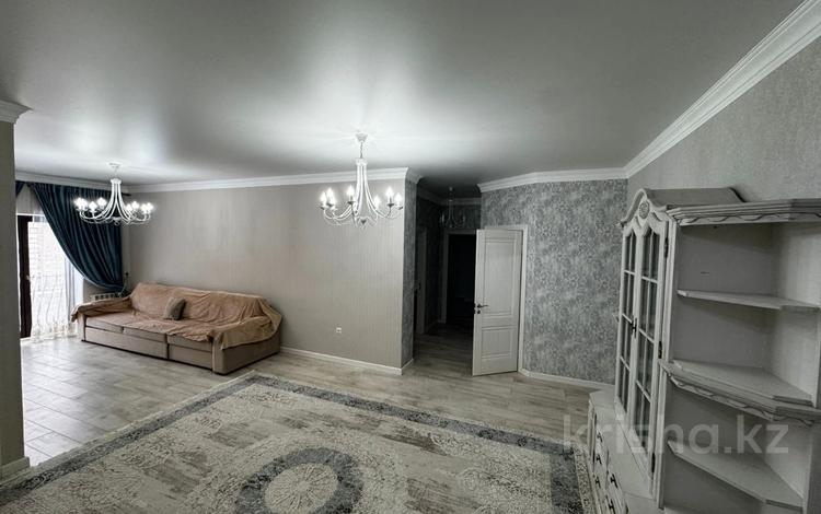 3-комнатная квартира · 101 м² · 1/4 этаж, Мухита Калимова 24/2 за 500 000 ₸ в Атырау — фото 5