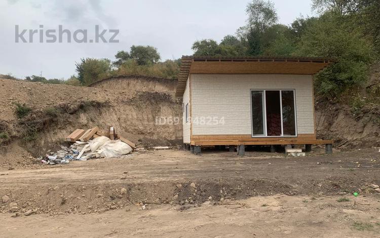 Отдельный дом · 2 комнаты · 36 м² · 8 сот., мкр Кенсай 141 за 50 млн ₸ в Алматы, Медеуский р-н — фото 2