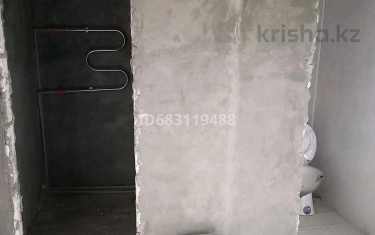 2-бөлмелі пәтер, 65 м², 6/6 қабат, Торегали Кадыров, бағасы: 7.5 млн 〒 в Жанаозен — фото 2