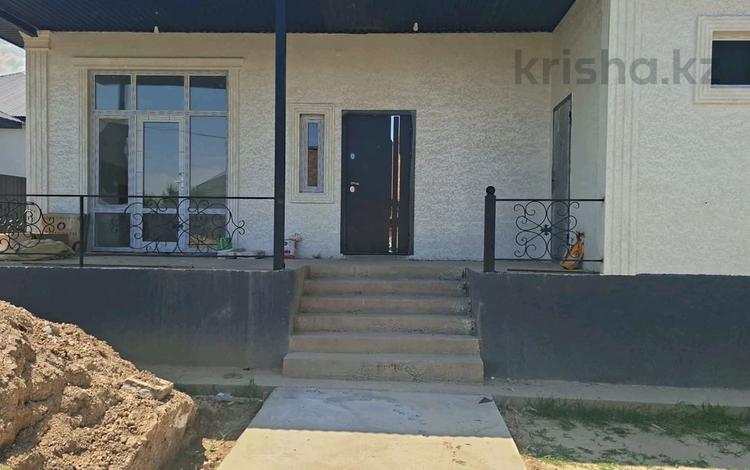 Отдельный дом · 3 комнаты · 85 м² · 6 сот., Болашак — Район Хамле за 30 млн ₸ в Каскелене — фото 2