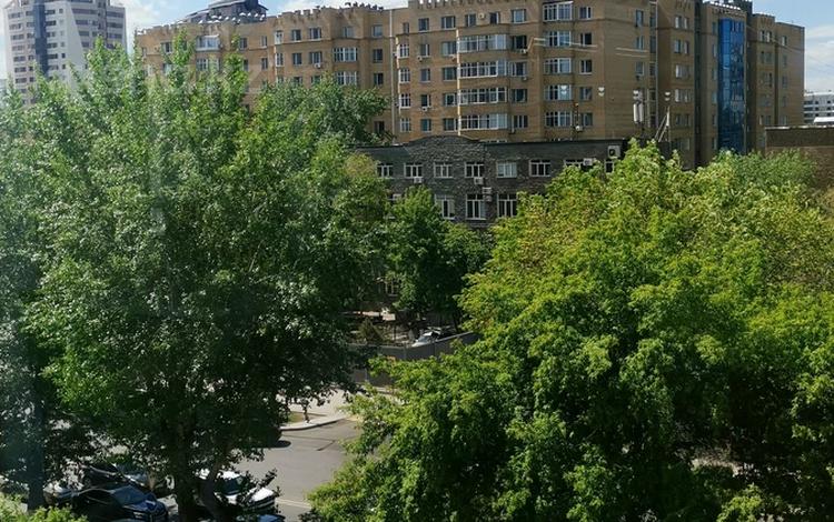 2-бөлмелі пәтер · 56.3 м² · 2/9 қабат, Отырар 10 — Ш. Валиханова, бағасы: 33.5 млн ₸ в Астане, р-н Байконур — фото 2
