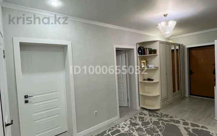 3-комнатная квартира · 93 м² · 1/6 этаж, мкр. Алтын орда, Мкр. Алтын орда 8Г К2 кв 5 8Г К2 — Халел. Досмұханбетова за 33.7 млн ₸ в Актобе — фото 2