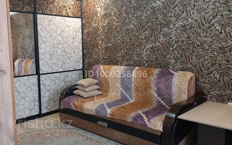 2-комнатная квартира · 46 м² · 4/5 этаж, Привокзальный 20 за 13 000 ₸ в Атырау, мкр Привокзальный-5 — фото 2
