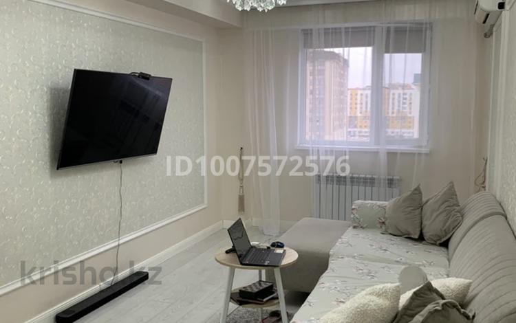 3-бөлмелі пәтер · 83 м² · 8/10 қабат, 16-й мкр 63, бағасы: 40 млн ₸ в Актау — фото 2