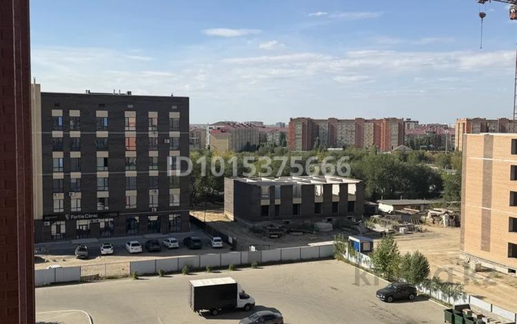 2-комнатная квартира · 61 м² · 6/9 этаж, мкр. Алтын орда 4 Д — таулсиздик / шокая за 32 млн ₸ в Актобе — фото 2