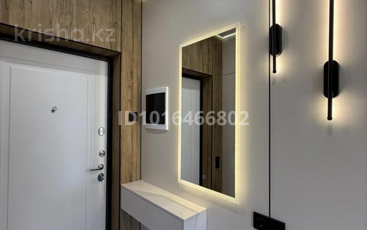 3-комнатная квартира · 63 м² · 2/10 этаж, СТ Монтажник, Аэропортная 20 за 350 000 ₸ в  — фото 2