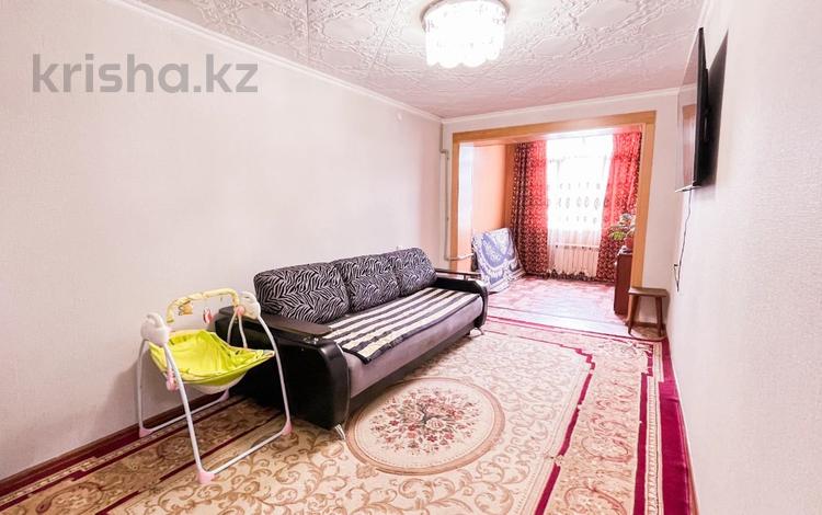 2-комнатная квартира, 46 м², 3/5 этаж, Жулдыз за 13 млн 〒 в Талдыкоргане, мкр военный городок Жулдыз — фото 12